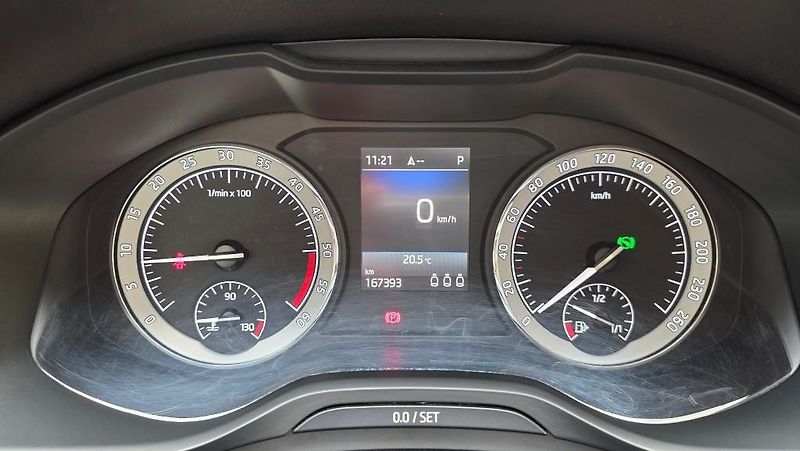 Škoda Kodiaq (2018) 2.0 TDI 140kW 4x4 DSG 7míst - fotka 24 z 43