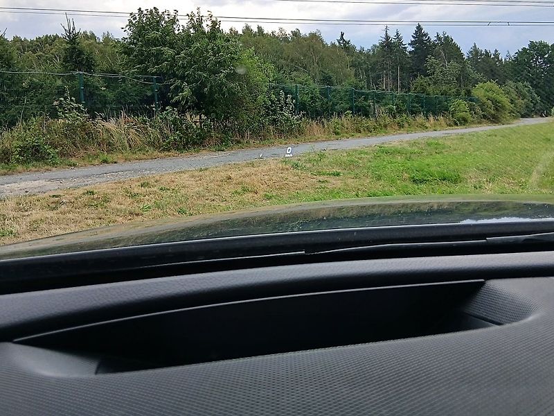 Mercedes-Benz Třídy E 220d Avantgarde - fotka 18 z 20