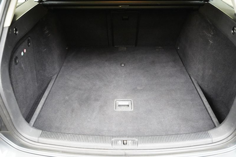 Volkswagen Golf - fotka 22 z 22