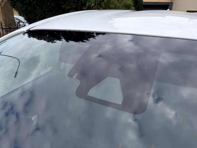Toyota Yaris 1.5 VVT-i HYBRID - fotka 5 z 36