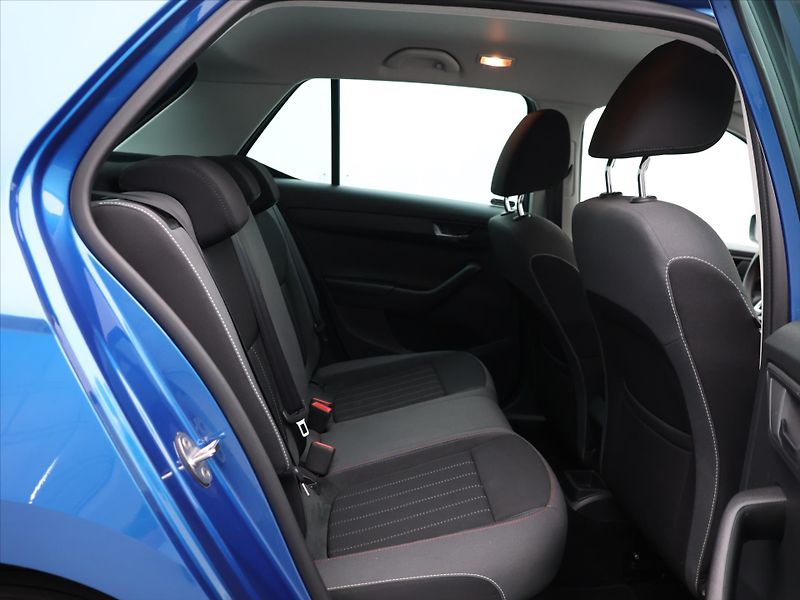 Škoda Fabia 1,0 TSI 81kW Style edition 100 - fotka 12 z 28