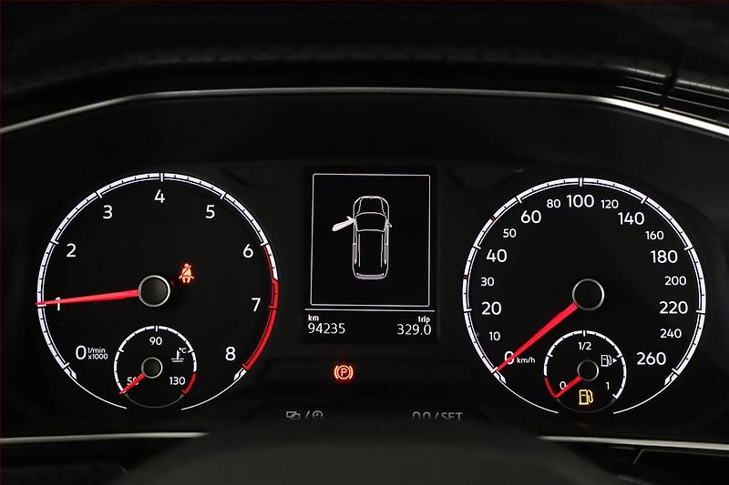 Volkswagen T-Cross (2020) 1.0 TSI, Serv.kniha, Tempomat - fotka 8 z 13