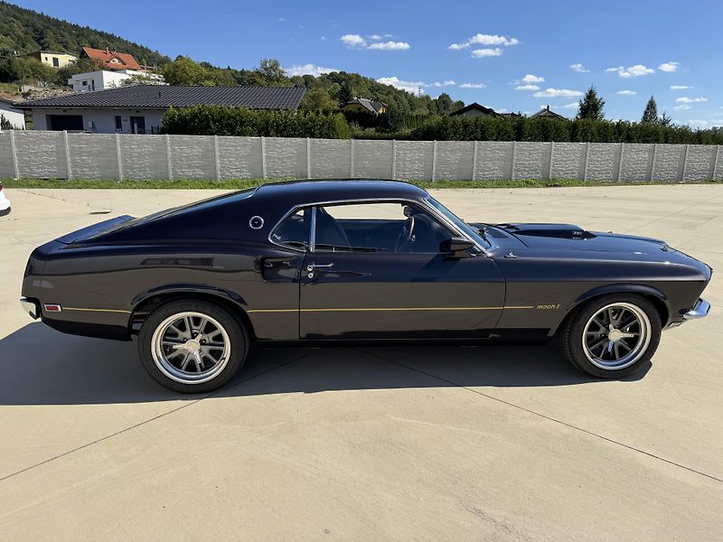 Ford Mustang  MACH 1 FASTBACK 351 WINDSOR V - fotka 16 z 50