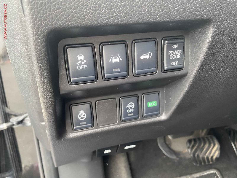 Nissan X-Trail (2021) 1.7 dCi, Acenta, AT, LED - fotka 15 z 18