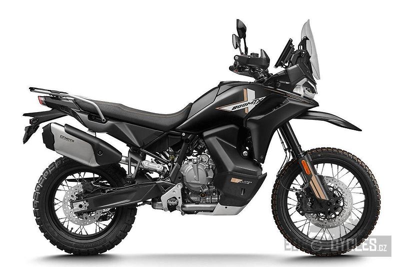 CFMOTO 800 MT (2026) X Akce - fotka 2 z 20