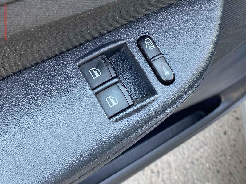 Škoda Fabia (2005) 1.2i, ČR, AC, STK5/28 - fotka 10 z 15