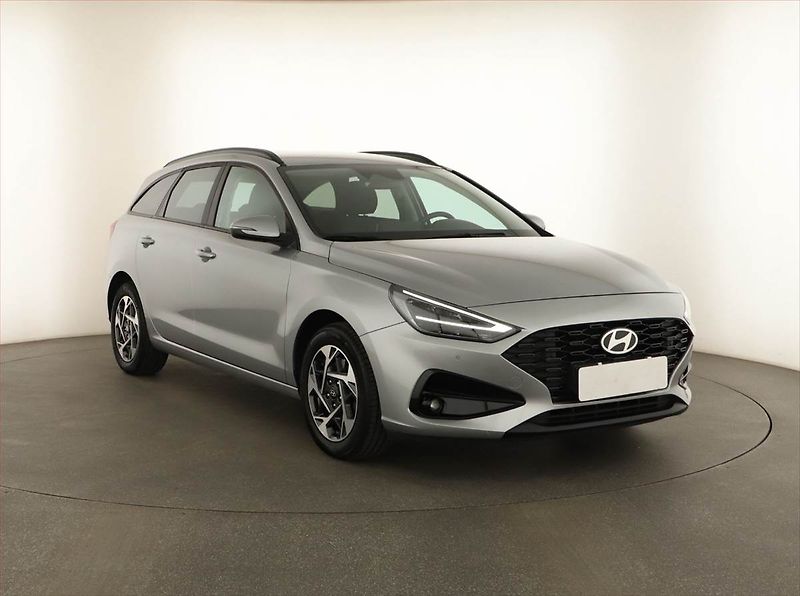 Hyundai i30 (2025) Smart 1.5 DPI, ČR,1.maj - fotografie inzerátu