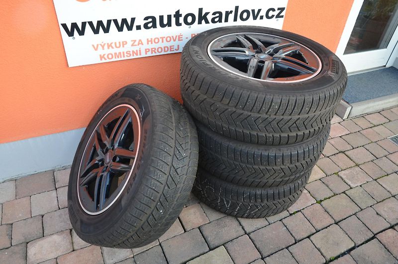 Volkswagen Touareg (2020) 3.0 TDi 200kW 4x4 / ČR / TAŽNÉ - fotka 12 z 44