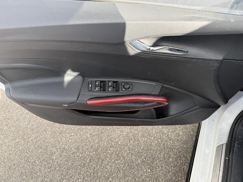 Škoda Fabia Monte Carlo 1.0 TSI 85 kW - fotka 26 z 26