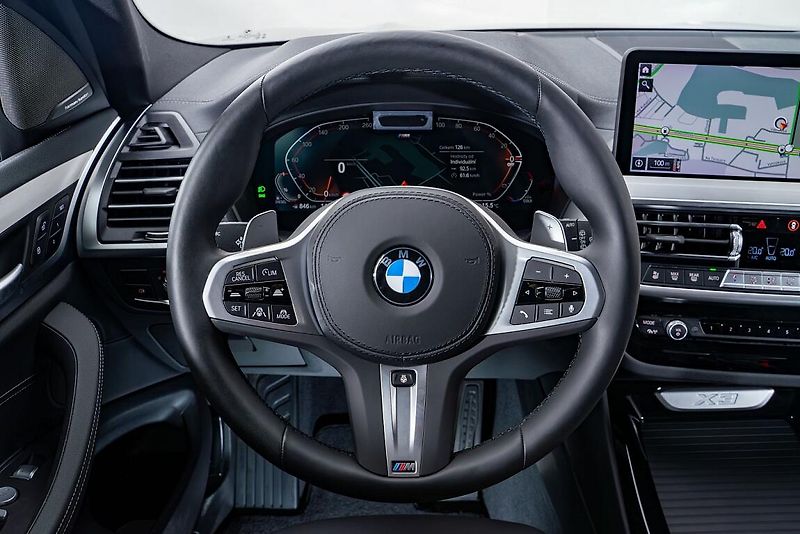 BMW X3 xDrive30d - fotka 9 z 13