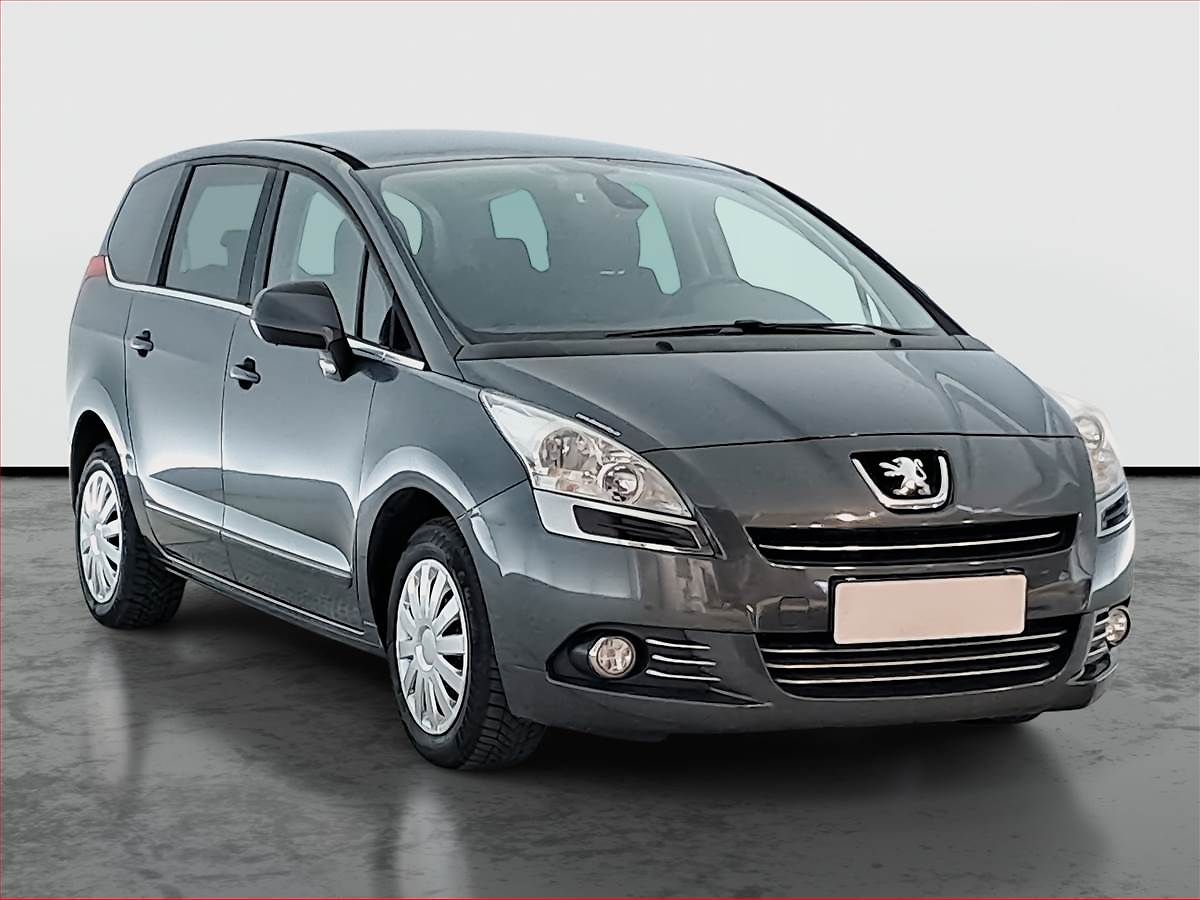Peugeot 5008 1.6 HDi, nová STK