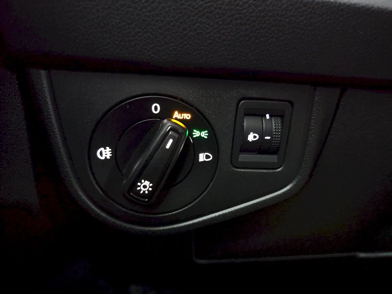 Volkswagen Taigo (2022) 1.0TSI 81kW BUSINESS LIFE - fotka 29 z 33