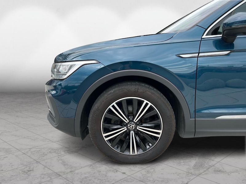Volkswagen Tiguan Life 2.0 TDI 110 kW DSG - fotka 10 z 30