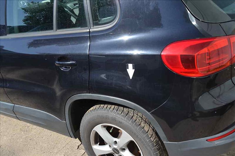 Volkswagen Tiguan (2013) 2,0 TDI MOTION DSG - fotka 10 z 21