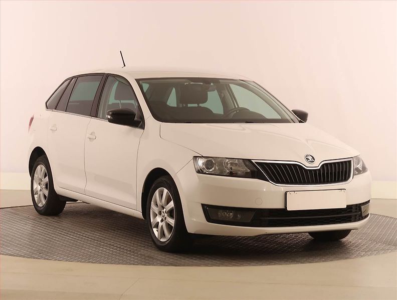Škoda Rapid (2017) Spaceback 1.2 TSI, Xenony - fotografie inzerátu