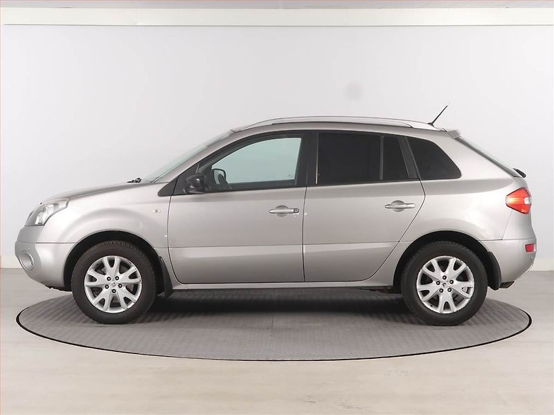 Renault Koleos (2009) 2.0 dCi, 4X4, nová STK - fotka 3 z 13