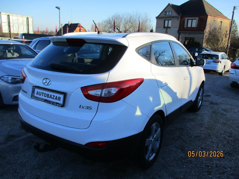 Hyundai ix35 (2015) 1,6 i - fotka 3 z 10