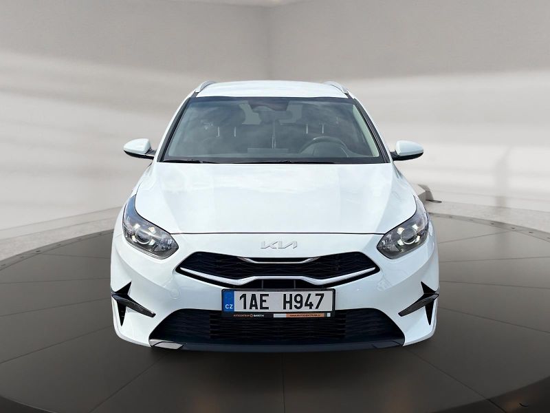 Kia Ceed (2024) SPIN 1.0T-GDI 74kW CZ DPH - fotka 2 z 11
