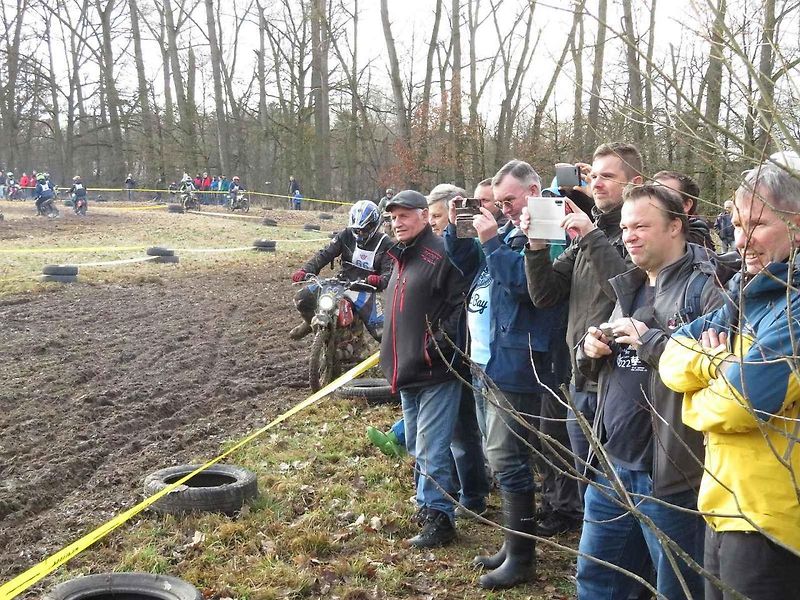 V Autokempu Karvánky v Soběslavi na Táborsku se v sobotu 17. února 2024 jel oblíbený závod Off-road fichtel day.