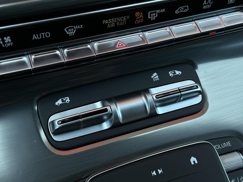 Mercedes-Benz Třídy V 300d Long 4MATIC Exclusive Vzd - fotka 54 z 71