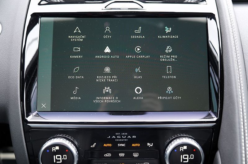 Jaguar E-Pace D200 4WD R-Dynamic/Aut/LED/fac - fotka 40 z 48