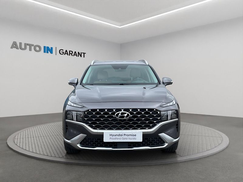 Hyundai Santa Fe (2022) Luxury 1.6 T-GDi PHEV 195kW, Č - fotka 3 z 30