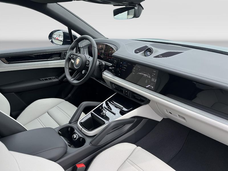 Porsche Cayenne (2025) E-Hybrid Coupe - fotka 22 z 29