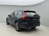 Volvo XC60 B4 AWD MOMENTUM PRO AUT - náhled 11