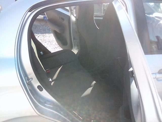 Citroën C1 (2016) 1.2i /60 KW , 1.MAJITEL - fotka 25 z 36