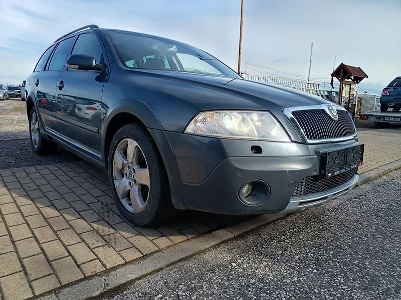 Škoda Octavia (2007) Scout 4x4 2.0i 110 kw - fotka 10 z 41