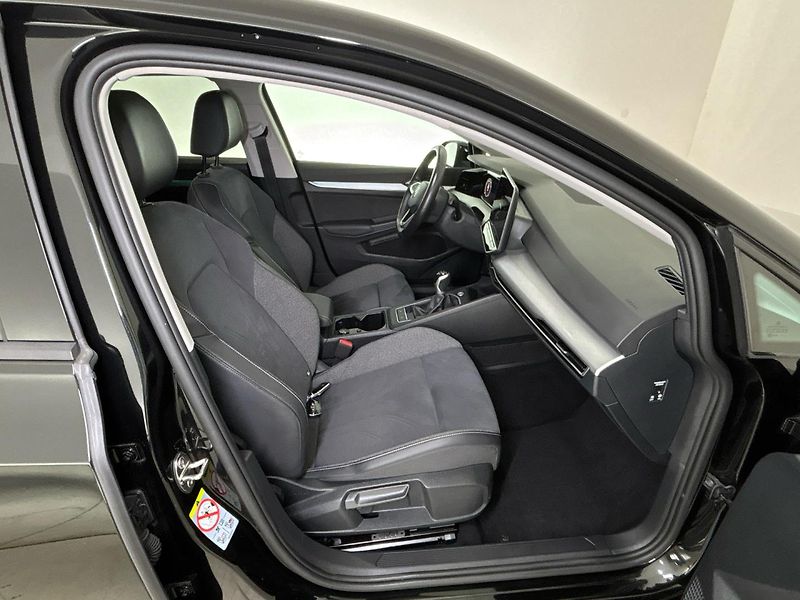 Volkswagen Golf People - fotka 9 z 29