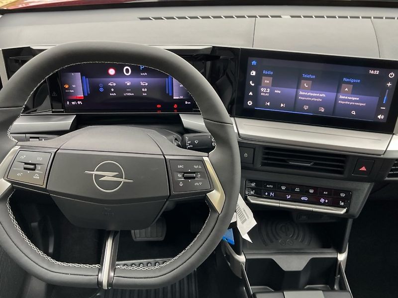 Opel Frontera (2026) EDITION Hybrid 1.2T(81kW/110k) - fotka 12 z 20