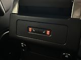 Land Rover Discovery 3.0 TDV6 HSE AWD AUT CZ - náhled 21