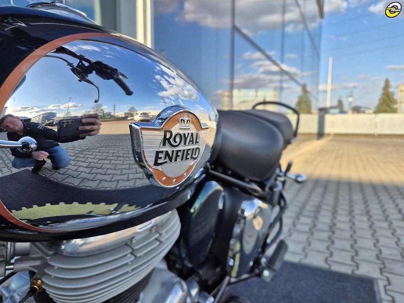 Royal Enfield Classic 350 (2026) - fotka 32 z 41