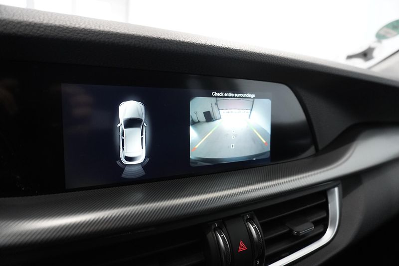 Alfa Romeo Stelvio (2018) STELVIO 2.2D Q4 AUTOMAT - fotka 21 z 35