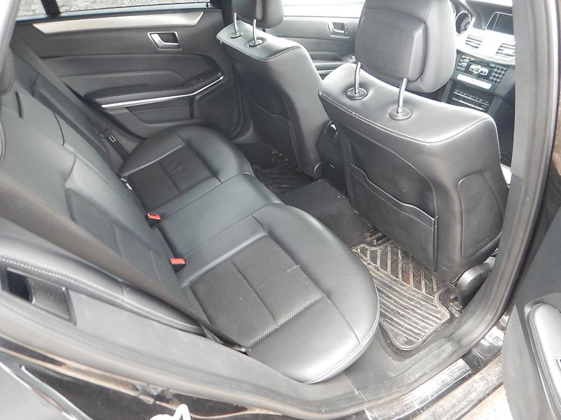 Mercedes-Benz Třídy E E 220 CDI, DIGIKLIMA, TAŽNÉ - fotka 12 z 25