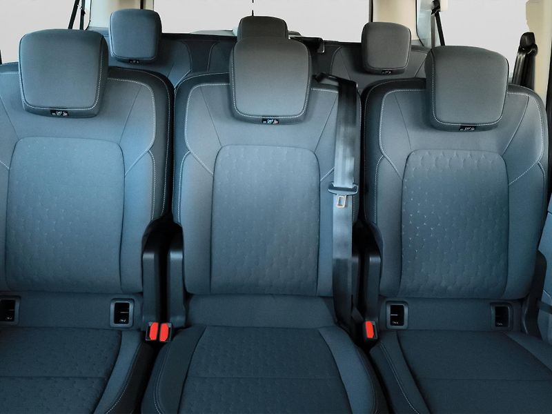 Ford Transit Custom (2026) kombi 2.0 EcoBlue TDI L2 Limit - fotka 12 z 20