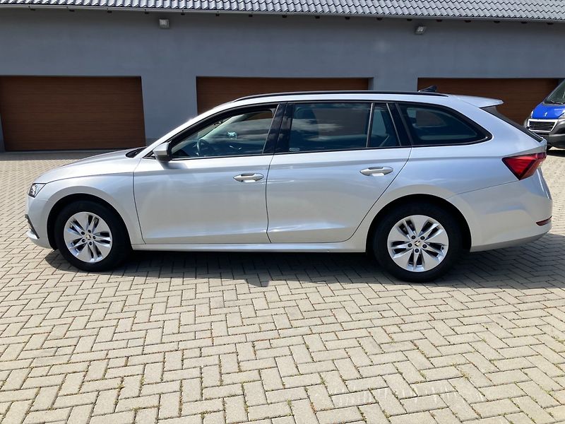 Škoda Octavia (2023) 2.0TDI 110kW DSG 4X4 EL.TZ - fotka 8 z 33