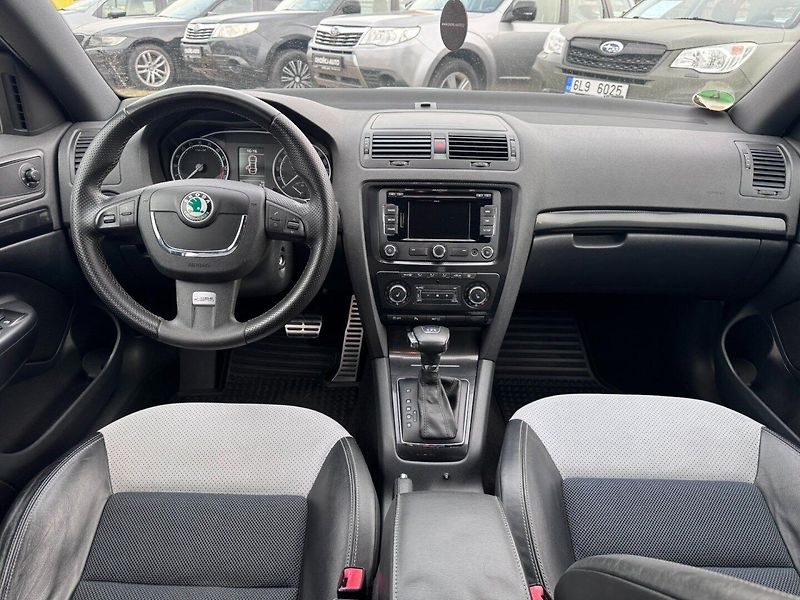 Škoda Octavia (2012) DSG 2,0 TDI 125 KW FACE PĚKNÁ - fotka 21 z 49