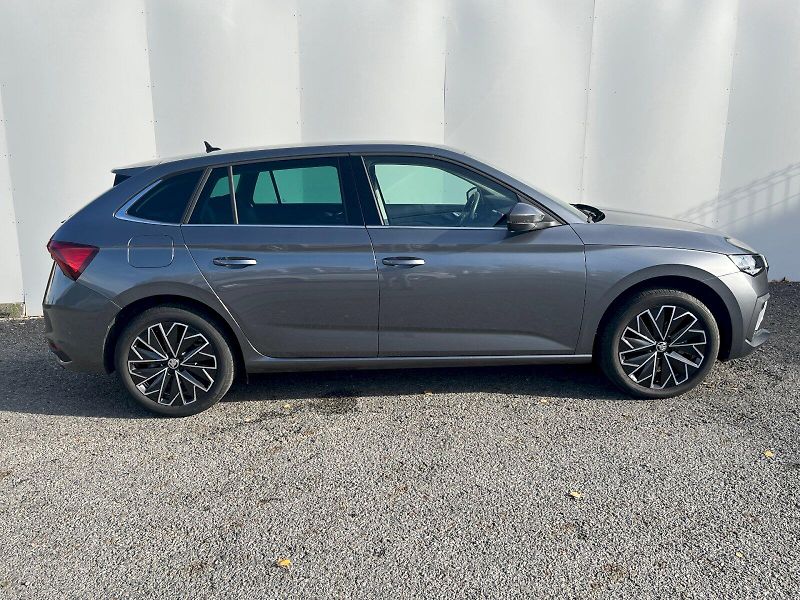 Škoda Scala (2024) 1.0 TSI 85kW Top Selection DSG - fotka 25 z 27