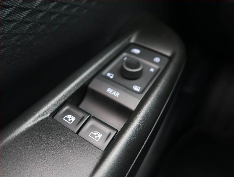 Cupra Born (2022) 58, SoH 94%, digi klima - fotka 19 z 23