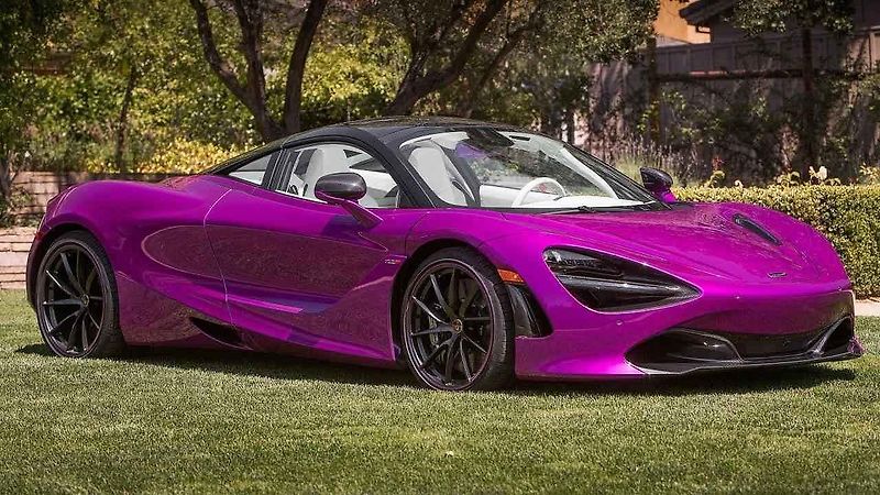 McLaren 720S a Rolls-Royce Dawn v odstínech sběratele Michaela Fuxe.