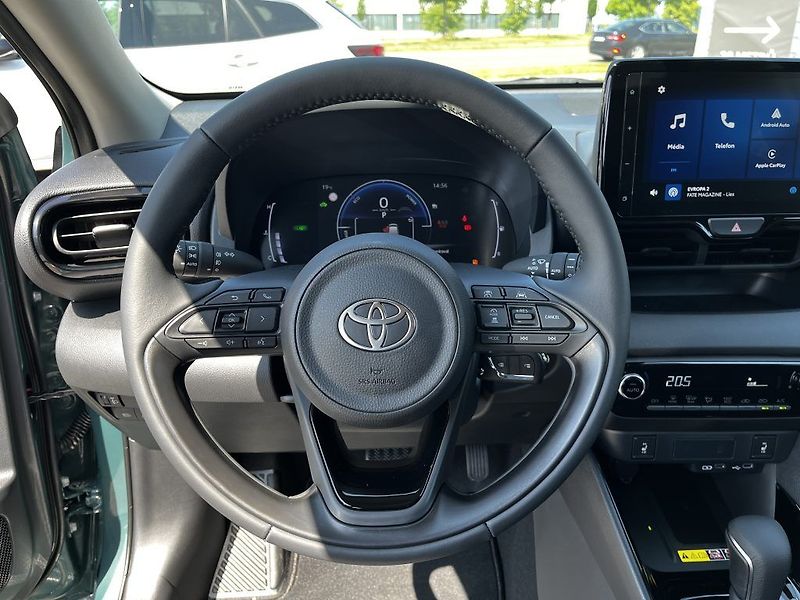Toyota Yaris 1.5 Hybrid Style ODBĚR IHNED - fotka 15 z 27