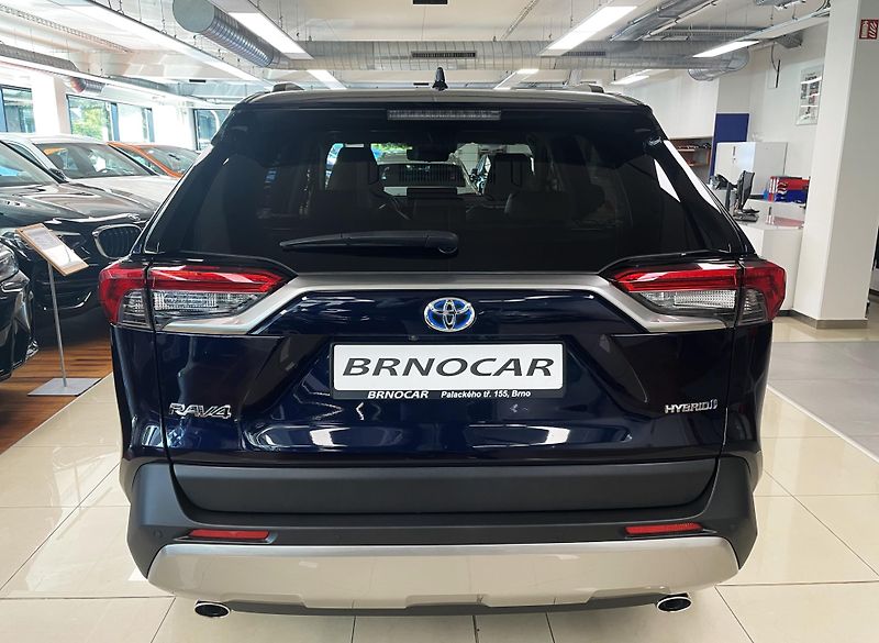 Toyota RAV4 2.5 Hybrid Executive e-CVT, ČR - fotka 5 z 30
