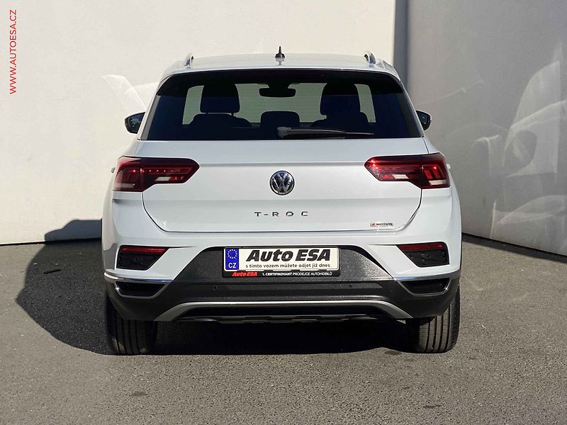 Volkswagen T-Roc (2018) 2.0 TSi 4x4, Highline, DSG - fotka 5 z 22