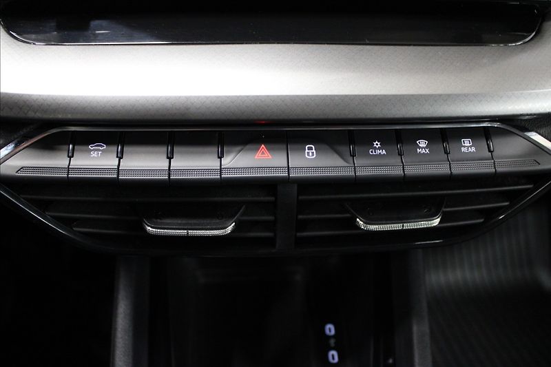 Škoda Octavia 2,0 TDI Ambition 1.majitel CZ - fotka 23 z 35