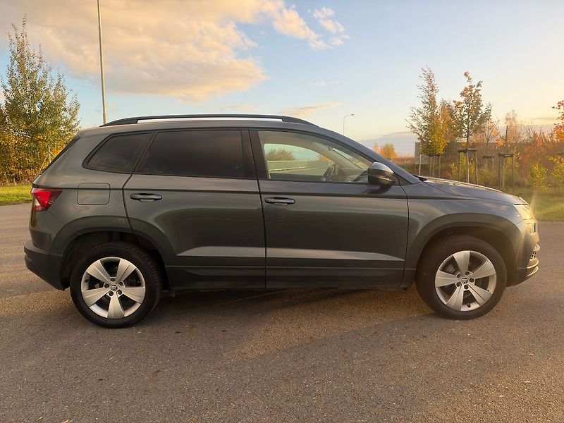 Škoda Karoq 1,5 TSI 110 kW ELEGANCE - fotka 6 z 14