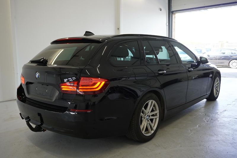 BMW Řada 5 520D 140kW AUTOMAT - fotka 7 z 31