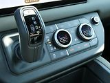 Land Rover Defender (2026) 110 3,0 X-Dynamic SE D200 - náhled 29