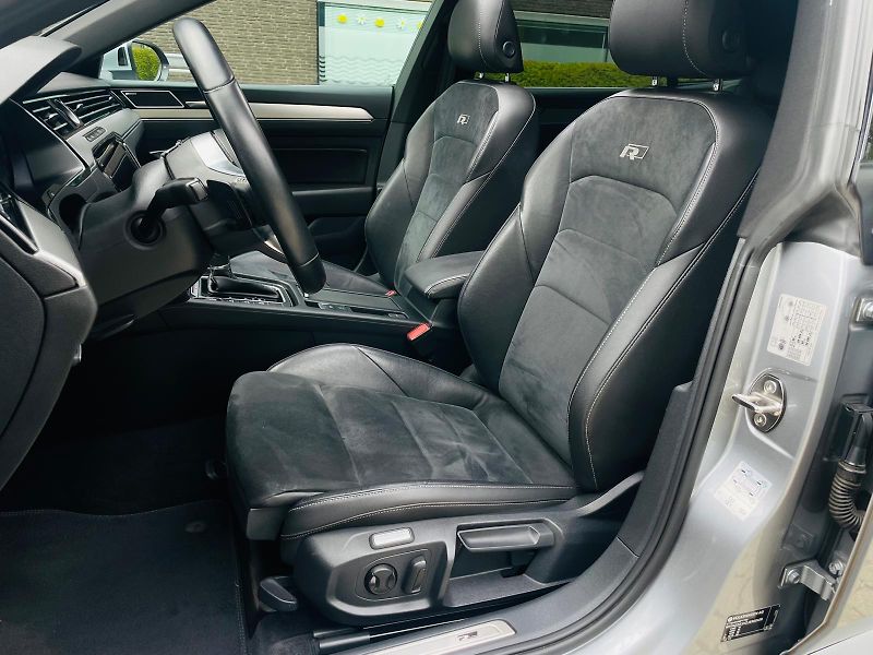 Volkswagen Arteon 2.0TDI 4x4 AUT FULL VÝBAVA ČR - fotka 26 z 59